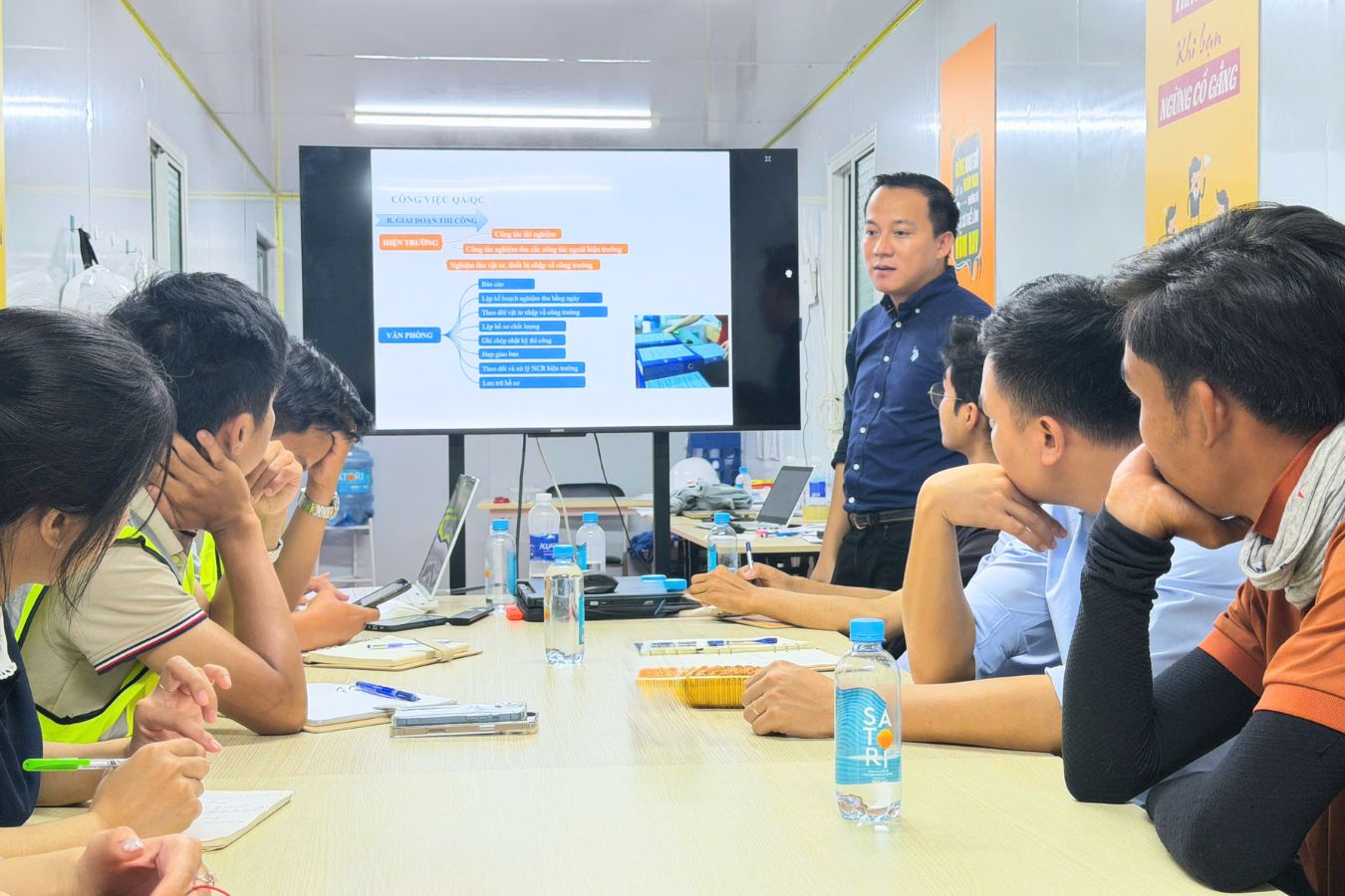 Ông Bùi Trọng Trí đào tạo Quản lý Chất lượng tại Dự án Trung tâm Hành chính TP.HCM